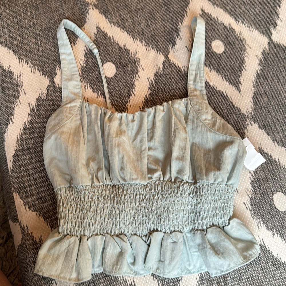 Pants store green crop tank